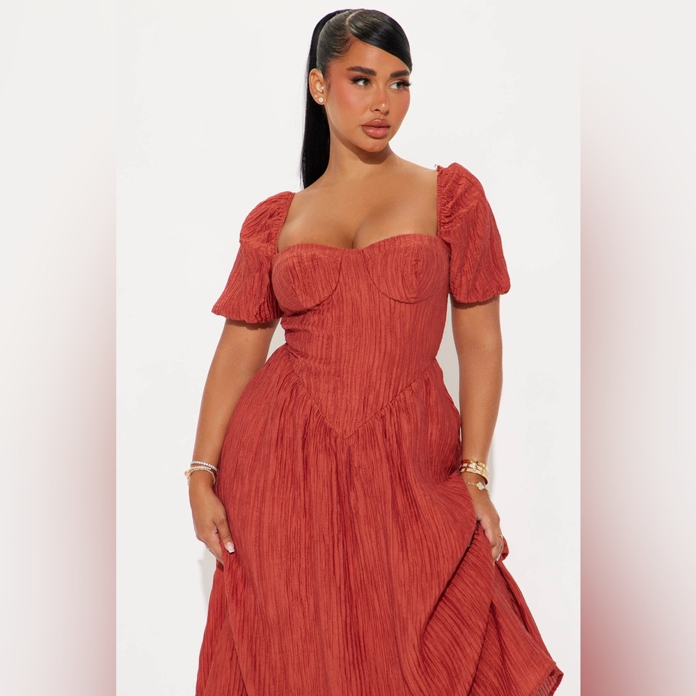 Fashion Nova Short Sleeve Milk Maid Dress